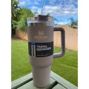 Stanley Adventure Quencher Travel Tumbler - 40oz - Abalone